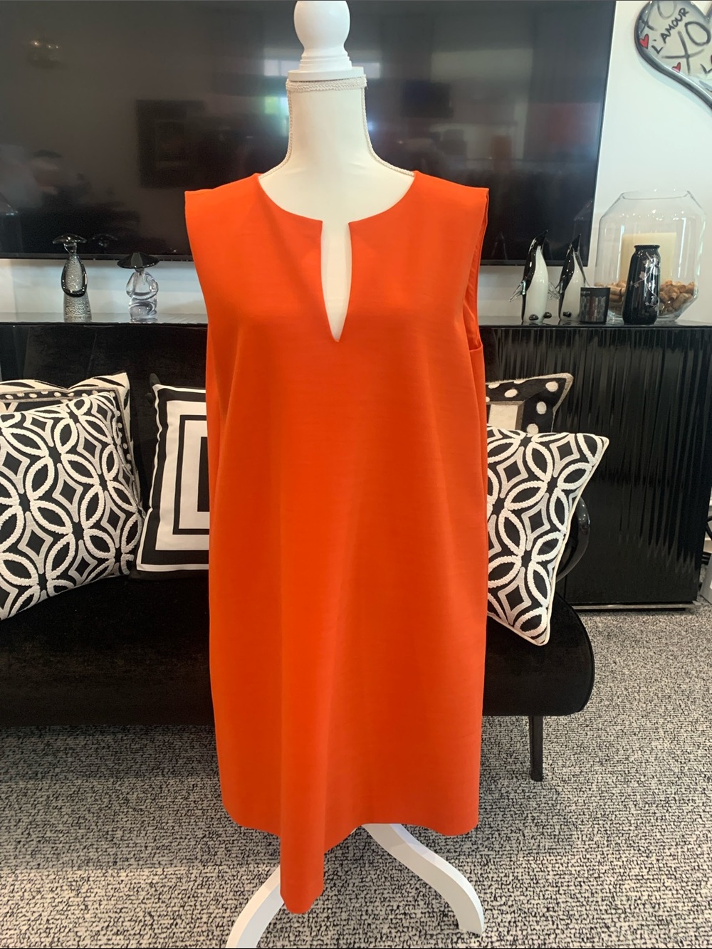 NWT. Fabiana Filippi Orange Shift Dress with Keyhole Neckline. Size 46